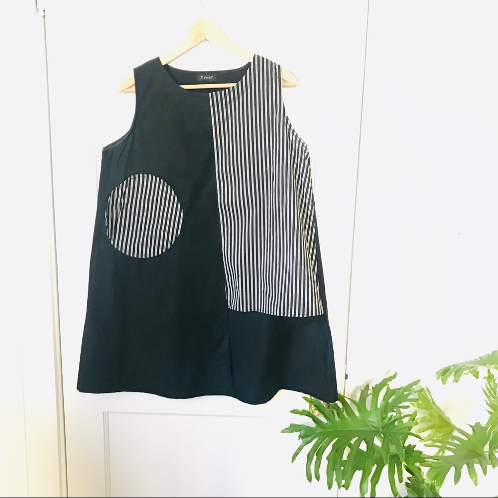 Asymmetrical graphic long tank